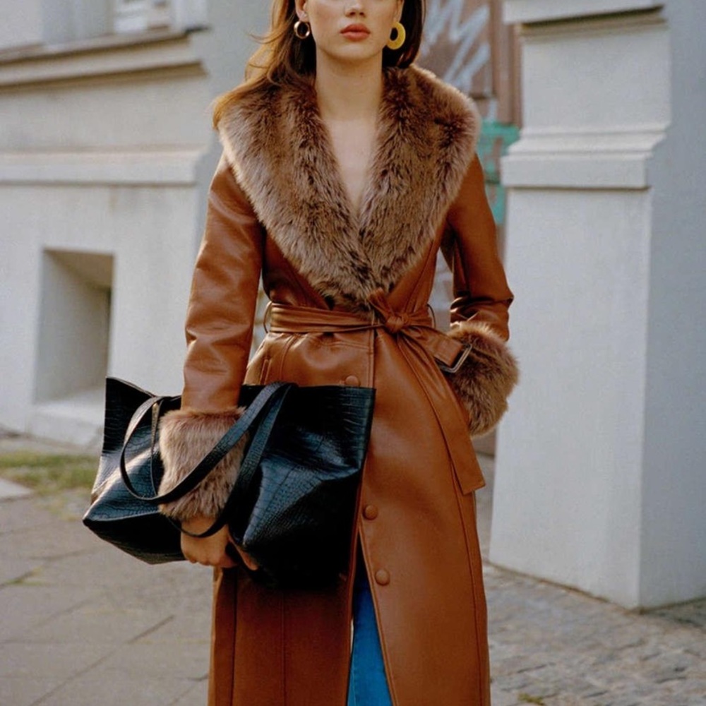 Urban Outfitters
Women's Brown Uo Glam Faux-fur Trim Coat